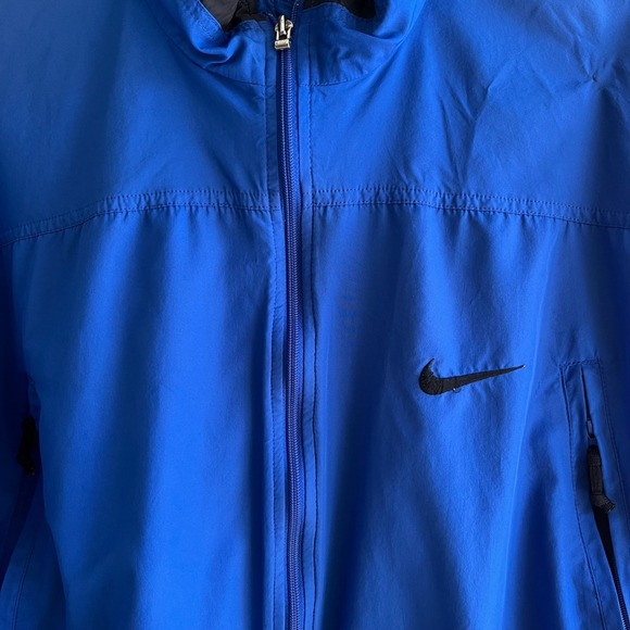 Vintage Nike Windbreaker Jacket Blue and Black Lightweight Full Zip - Picture 7 of 9